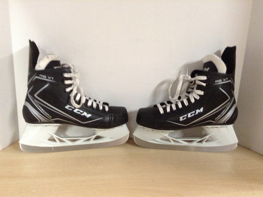 Hockey Skates Child Size 5 Shoe Size Junior  CCM Ribcore XT New Demo Model