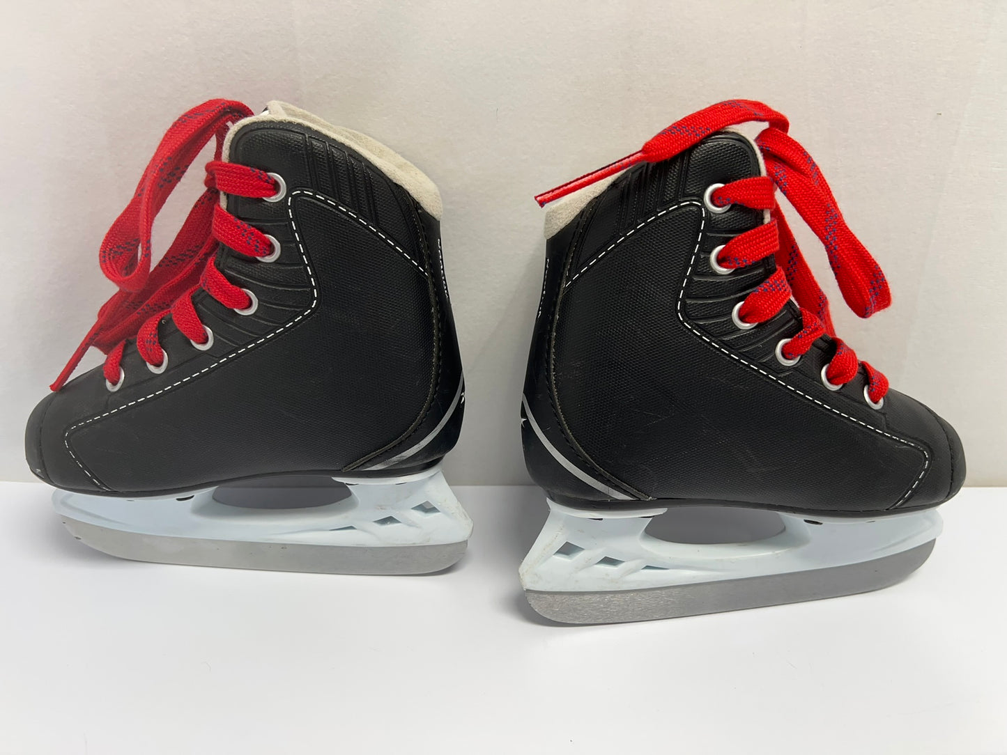 Hockey Skates Child Size 6 Toddler Reebok Soft Skates As New Excellent Quality