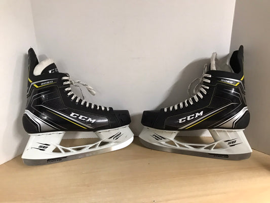 Hockey Skates Men's Size 13.5 Shoe Size CCM Tacks New Demo Model