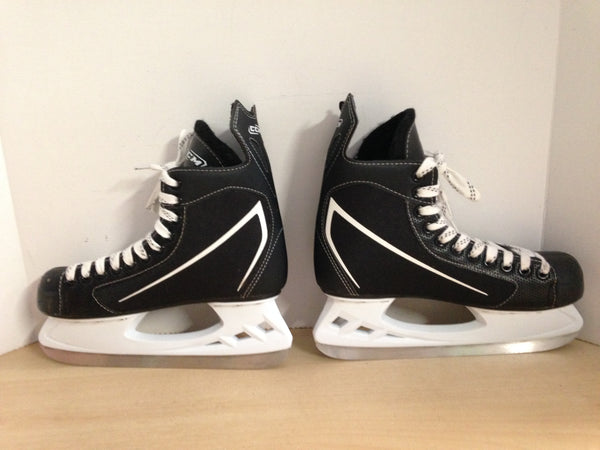 Hockey Skates Men's Size 7 Shoe Size CCM Intruder Excellent