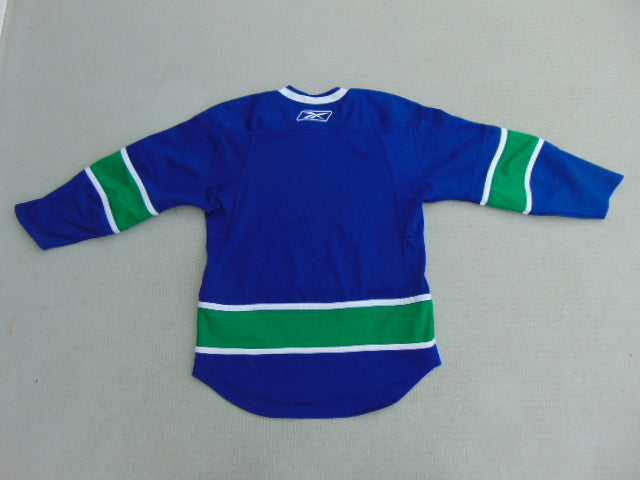 Hockey Jersey Child Size 8-10 Reebok Vancouver Canucks Practice Jersey