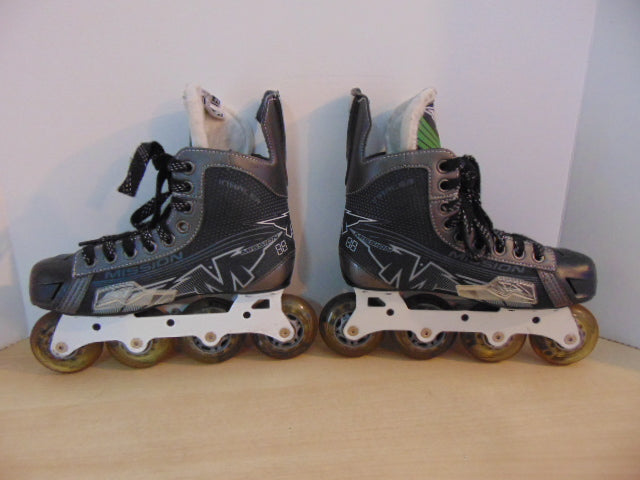 Hockey Roller Hockey Skates Child Size 4 E Shoe Size Mission Inhaler