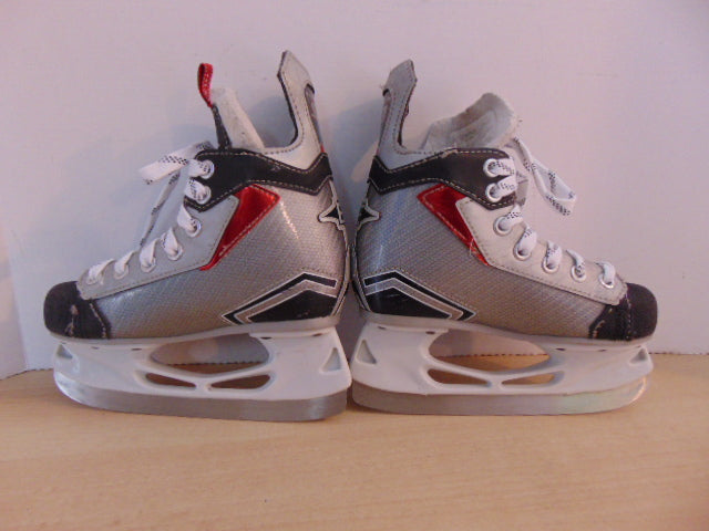 Hockey Skates Child Size 12 Shoe Size Easton S1