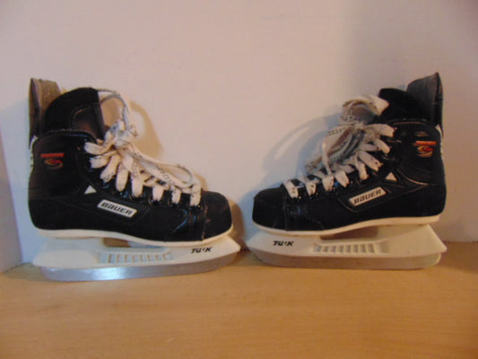 Hockey Skates Child Size 13 EE Wide Bauer Supreme