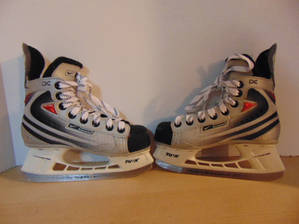 Hockey Skates Child Size 13 Shoe Size Bauer Nike Vapor 1X