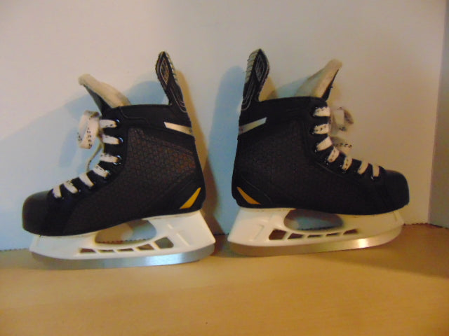 Hockey Skates Child Size 13 Shoe Size Bauer Supreme Nice