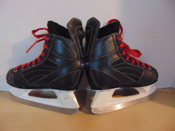 Hockey Skates Child Size 13 Shoe Size Itech Black Red Laces Nice