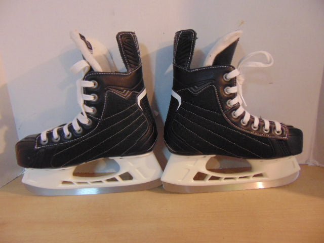 Hockey Skates Child Size 3 SHOE Size Bauer Nexus 55 New Demo Model