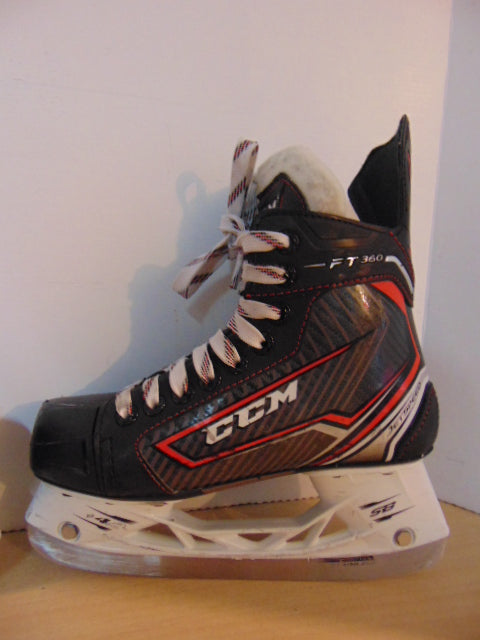 Hockey Skates Child Size 3 Shoe Size CCM Jet Speed Excellent