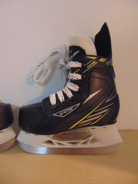 Hockey Skates Child Size 8 Toddler CCM Tacks 2092 New Demo Model