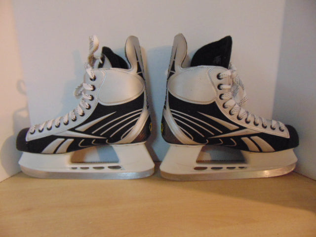 Hockey Skates Men's Size 11.5 Shoe Size Reebok New Demo Model