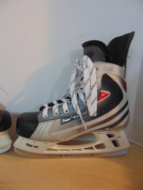 Hockey Skates Men's Size 6 Shoe 5 Skate Size Bauer Vapor Nike XII