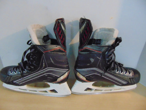 Hockey Skates Men's Size 6 Shoe 5 Skate Size Bauer X700 Minor Wear