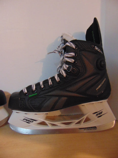Hockey Skates Men's Size 7 E Shoe Size Reebok Pump New Demo Model