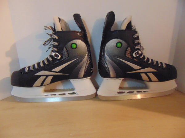 Hockey Skates Men's Size 8.5 E Shoe Size Reebok New Demo Model