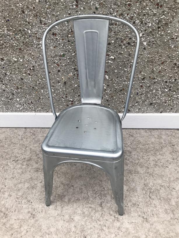 Home and Cottage French Retro Cast Aluminum Steel Chair