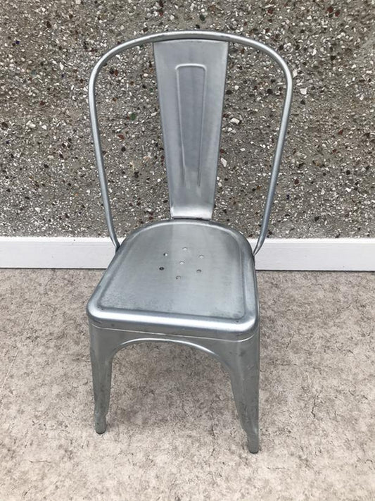 Home and Cottage French Retro Cast Aluminum Steel Chair