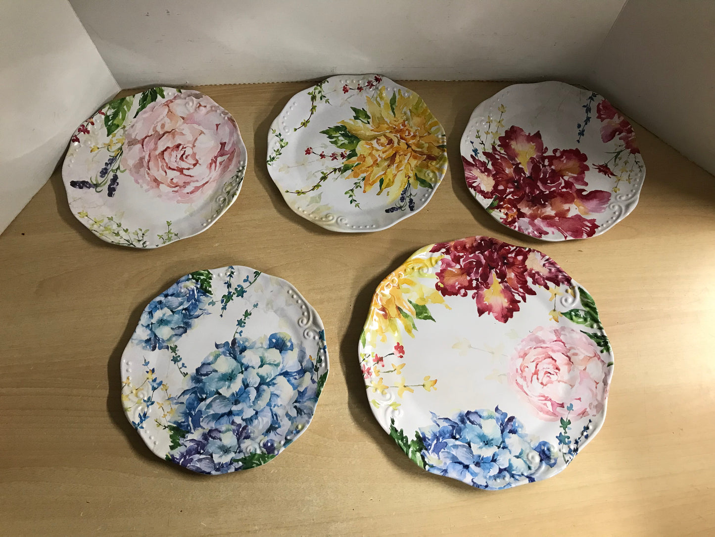 Home and Cottage New Pier 1 Melamine BPA free Dishwasher Safe Floral Cake Plate and Side Plates 11 and 9 inch