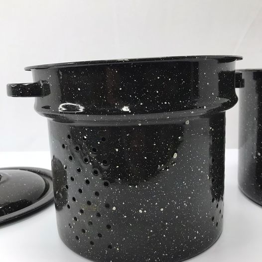 Home and Cottage Vintage Canning Enamelware Granite ware 7.5 Quart RARE Blanching 3 pc Pot set