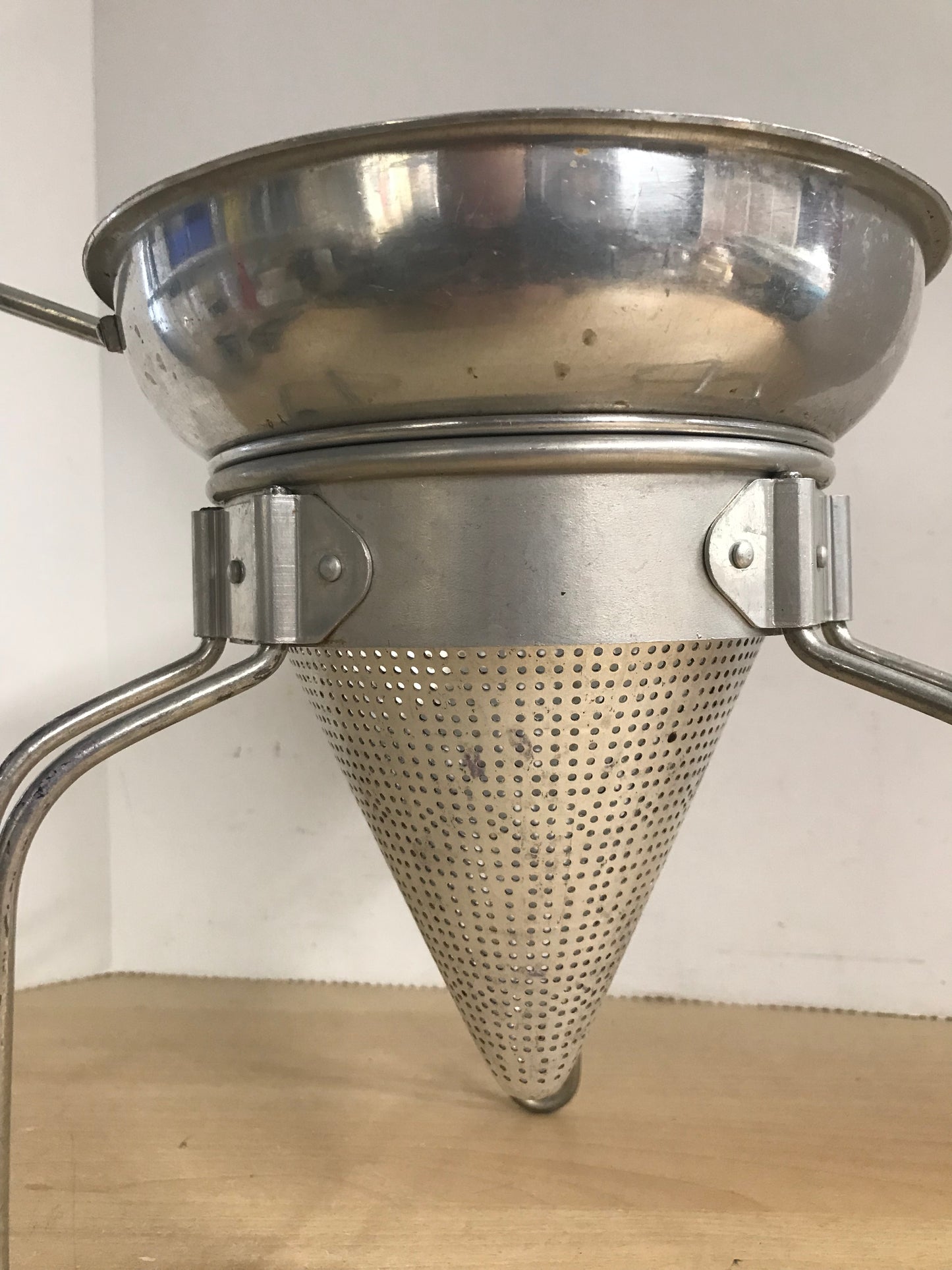Home and Cottage Vintage Large Wear-Ever Jam Jelly Juicer Sieve Colander Strainer Aluminum Excellent Condition RARE