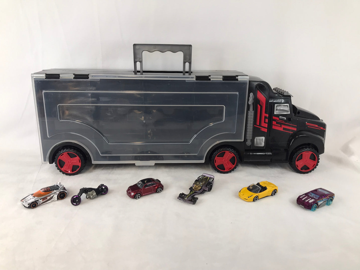 Hot Wheels and Die Cast Cars With Large Car Carrier Truck