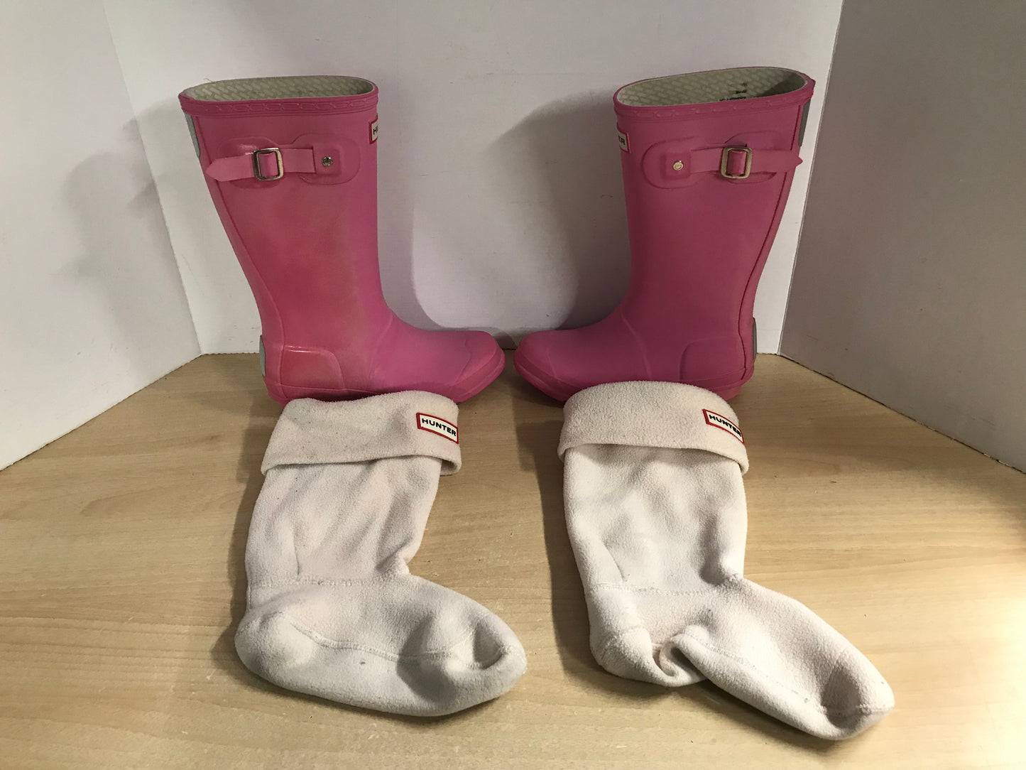 Hunter Rain Boots Child Size 3-4 Pink With Hunter Liner Some Color Wear