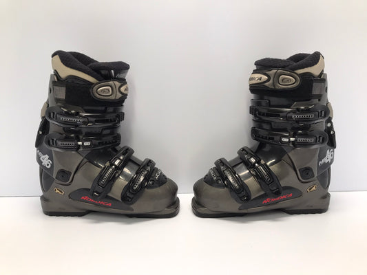 Ski Boots Mondo Size 23.0 Men's Size 5 Ladies Size 6 270 mm Nordica Grey Black Excellent