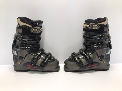 Ski Boots Mondo Size 23.0 Men's Size 5 Ladies Size 6 270 mm Nordica Grey Black Excellent