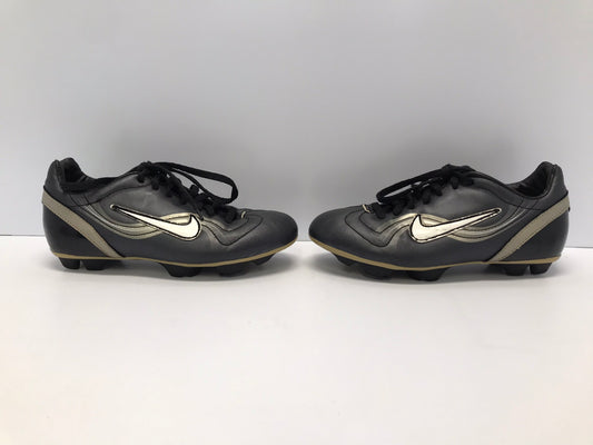 Soccer Shoes Cleats Child Size 1 Nike Black Grey