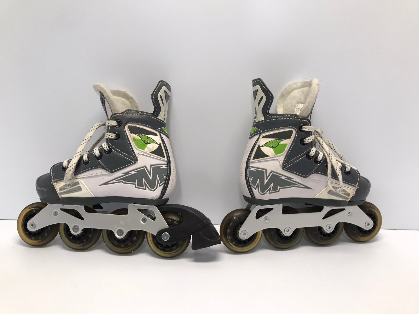 Hockey Roller Hockey Skates Child Size 10-13 Shoe Size Adjustable Mission Grey White Lime Rubber Wheels Excellent