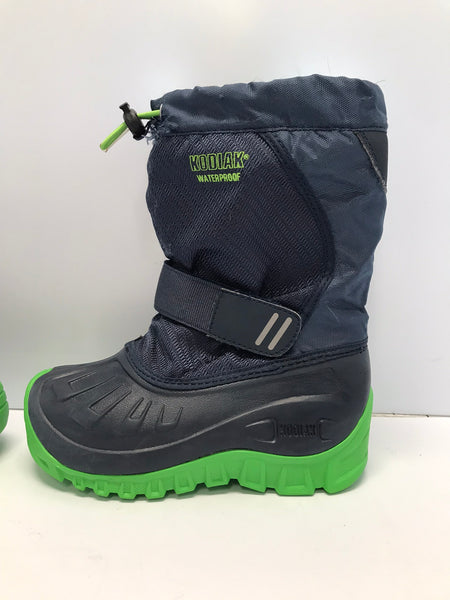 Winter Boots Child Size 12 Kodiak Waterproof With Liners Marine Blue and Green New Demo Model