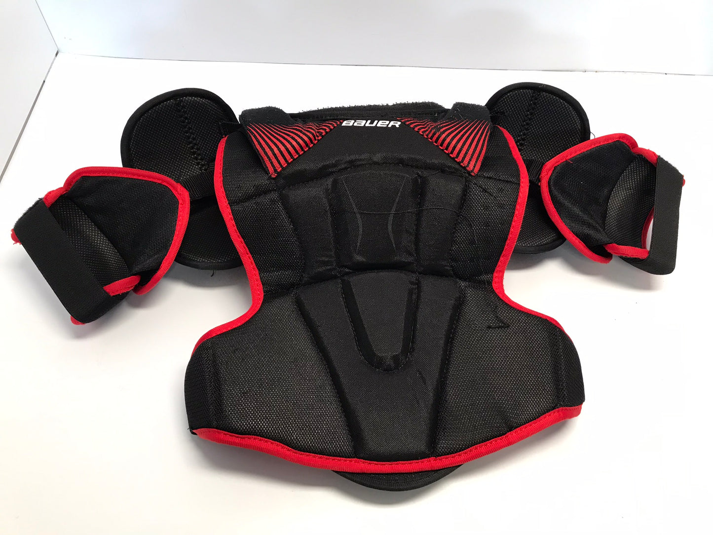 Hockey Shoulder Chest Pad Child Size Junior Medium Ages 6-8 Bauer Vapor Red Black Excellent