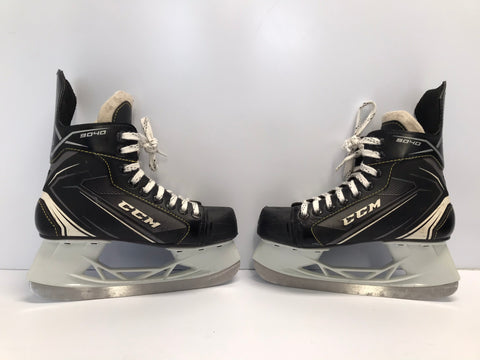 Hockey Skates Child Size 3 Shoe Size CCM Tacks Excellent