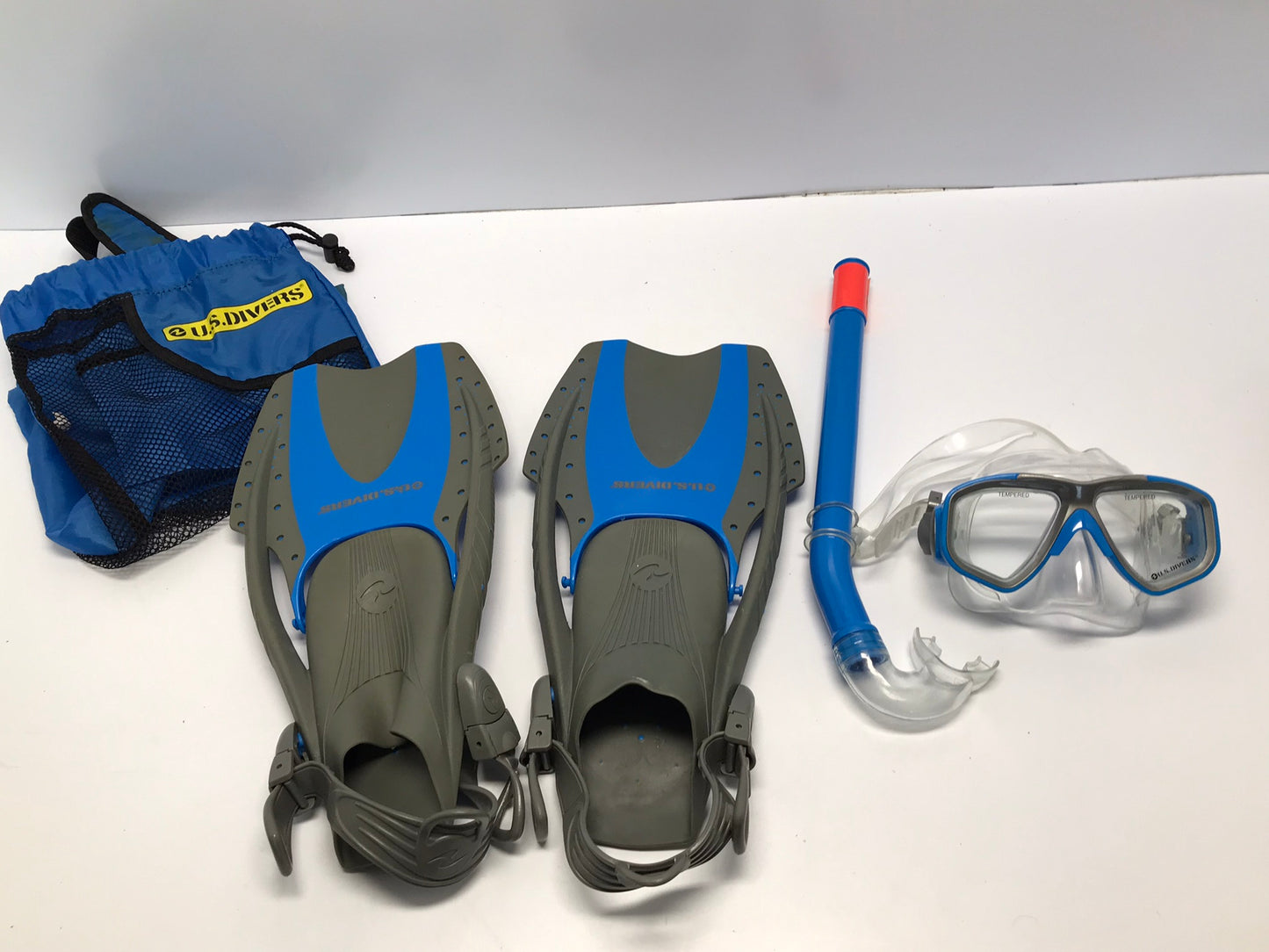 Snorkel Dive Fins Set Child Youth Shoe Size 3-6 US Divers Blue Grey Excellent