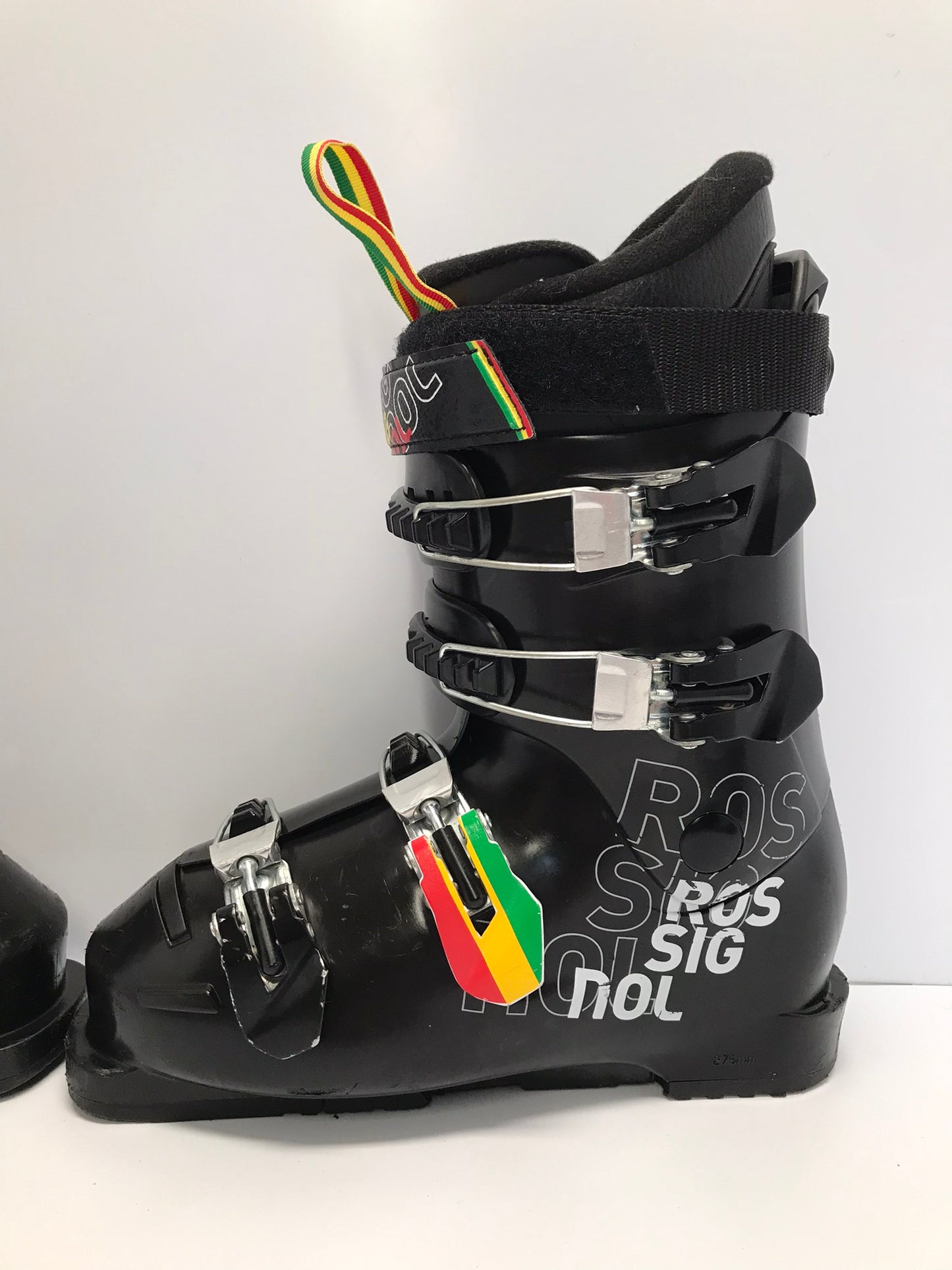 Ski Boots Mondo Size 23.5 Men's Size 5 Ladies Size 6 275 mm Rossignol Black And Striped Excellent