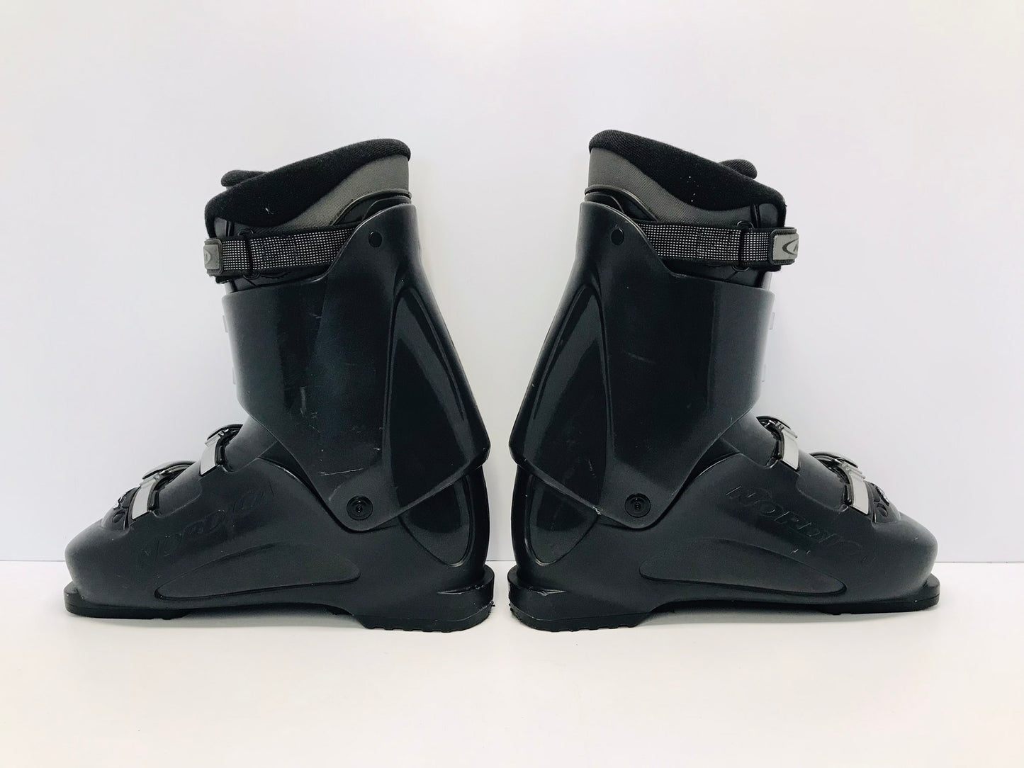 Ski Boots Mondo Size 29.0 Men's Size 11 330 mm Nordica Smoke Black Like New