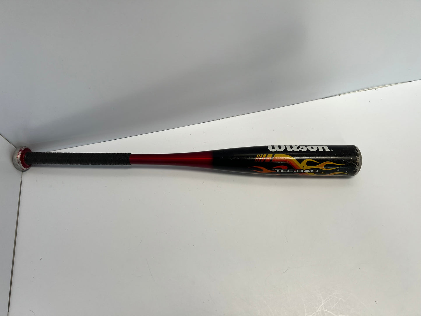 Baseball Bat 25 inch 15 oz Wilson Nitro T Ball Black Red Flames
