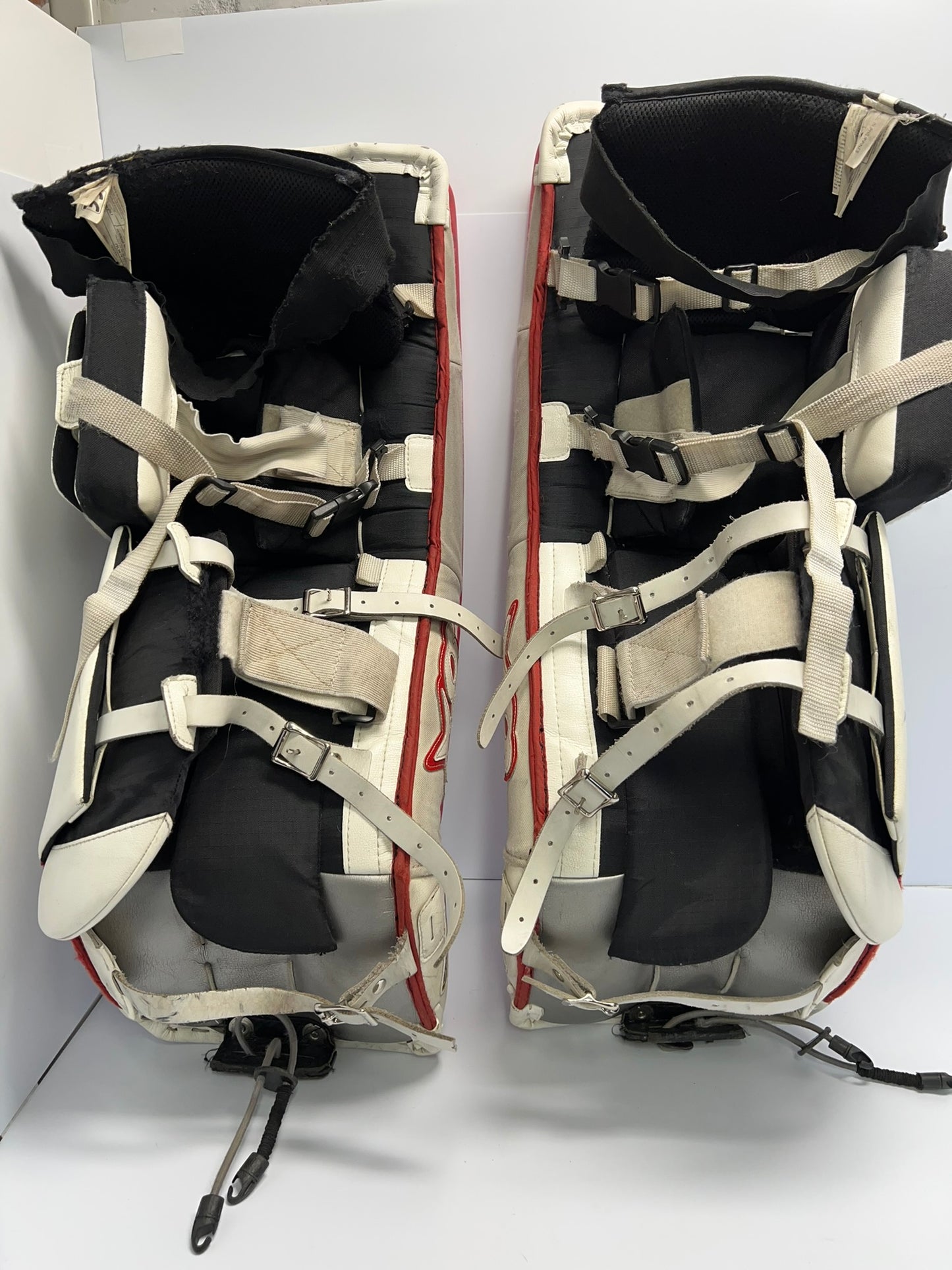 Hockey Goalie Shin Pads Child Junior 29 + 1 inch Browns Red White