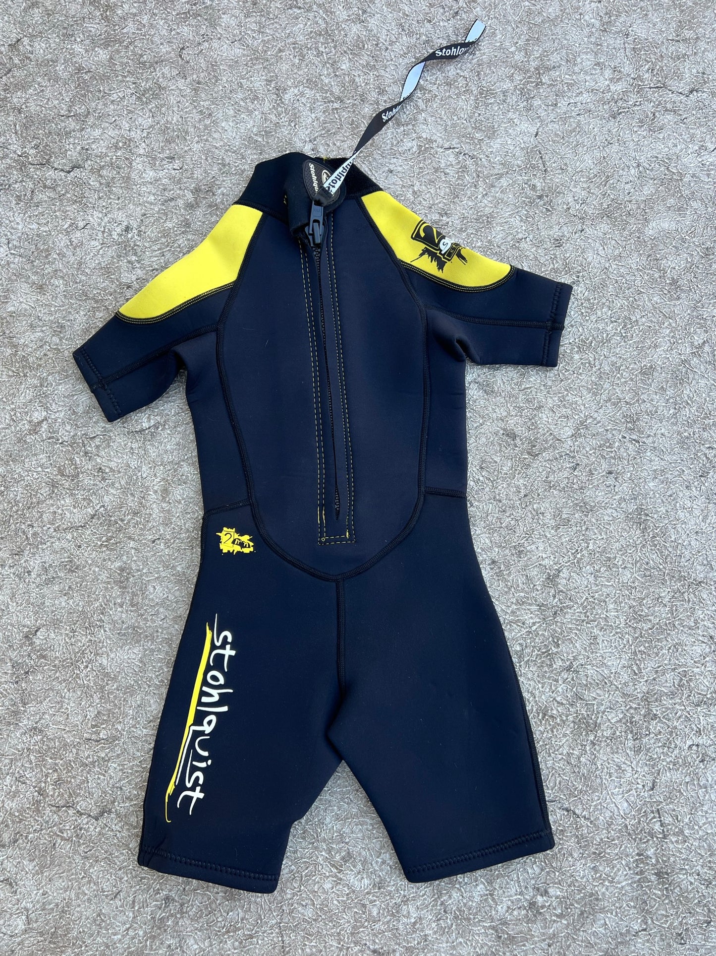 Wetsuit Child Size 4- 6  X Small Stohlquist Black Yellow 2-3 mm Neoprene New Demo Model