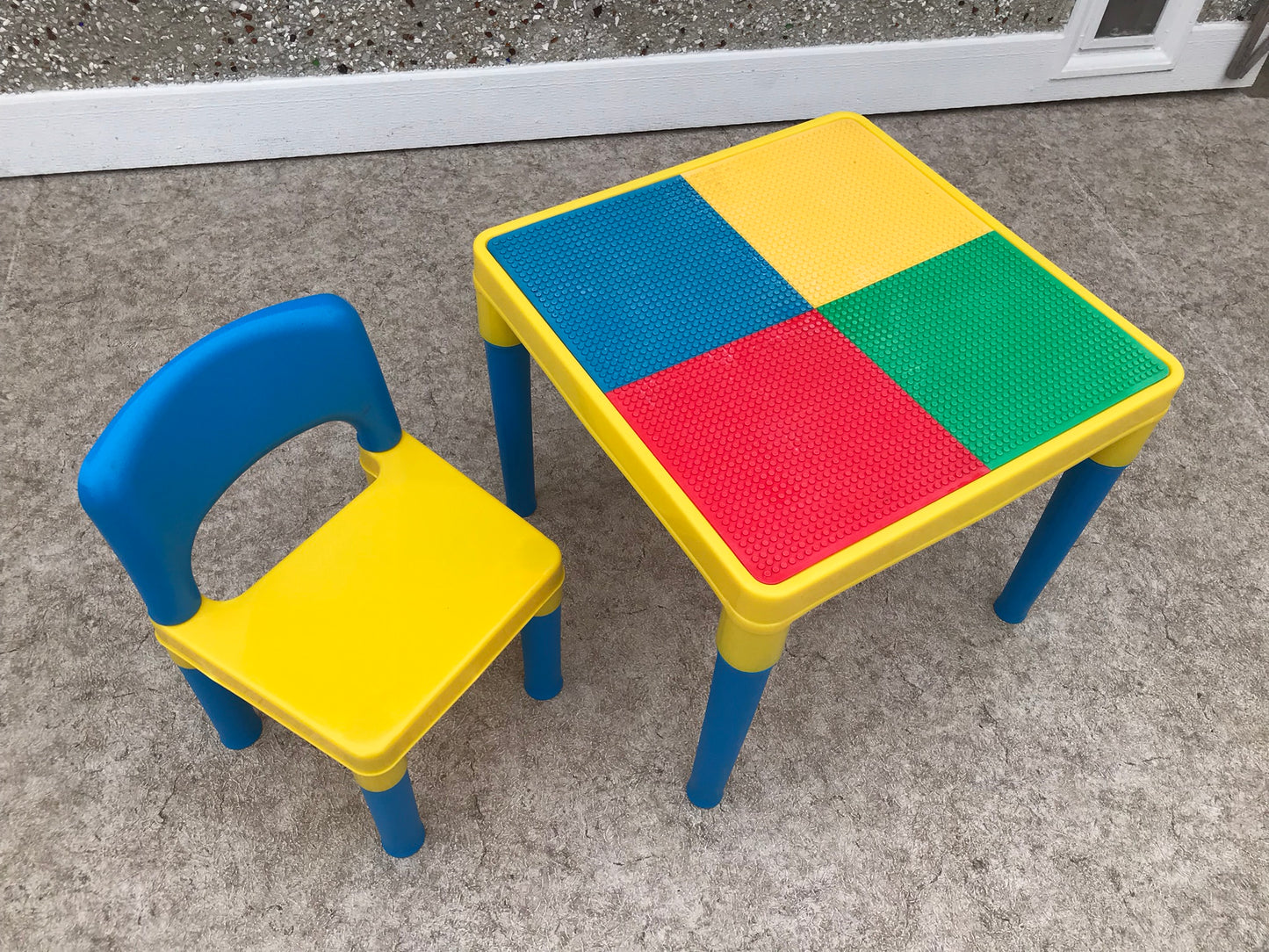 Lego Table Child Size 2-6 Fits Regular Small Lego and Lego Duplo