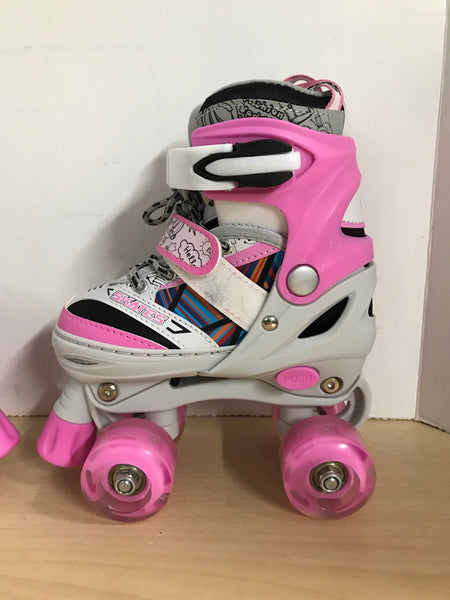 Inline Roller Skates Derby 4 Wheels Child Size 9-12 Adjustable All Wheels Light Up Rubber Wheels Pink White New Demo Model