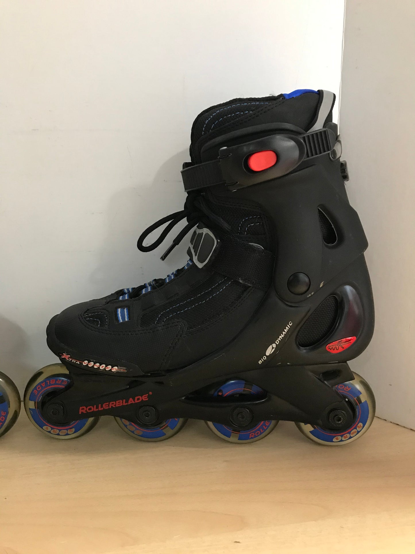 Inline Roller Skates Men's Size 8 Rollerblades Bio dynamic Black Red With Rubber Wheels Excellent
