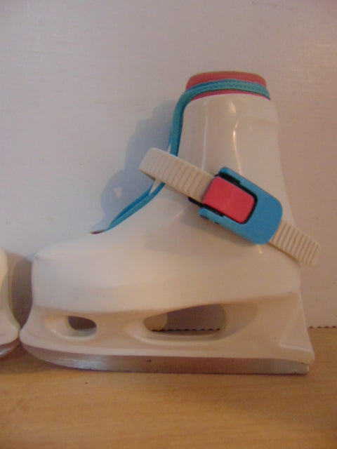 Ice Skates Child Size 6-7 Toddler Adjustable Bauer White Pink Molded Plastic With Liner