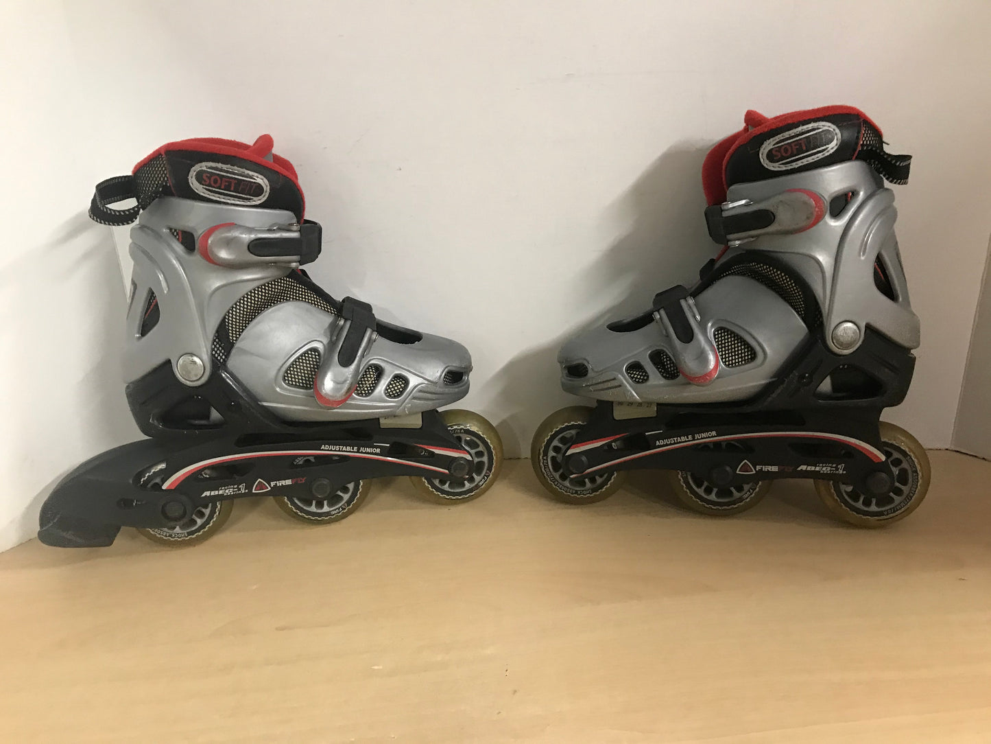 Inline Roller Skates Child Size 10-12 Adjustable Firefly Minor Wear