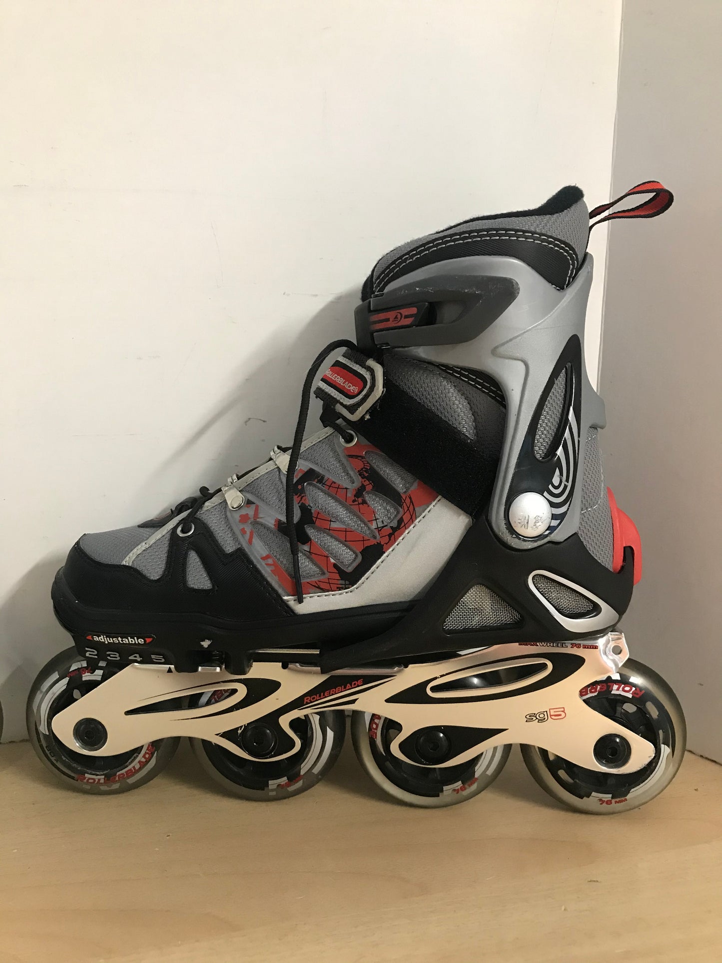 Inline Roller Skates Child Size 2-5 Adjustable Rollerblade Brand Black Grey Red Rubber Wheels Excellent