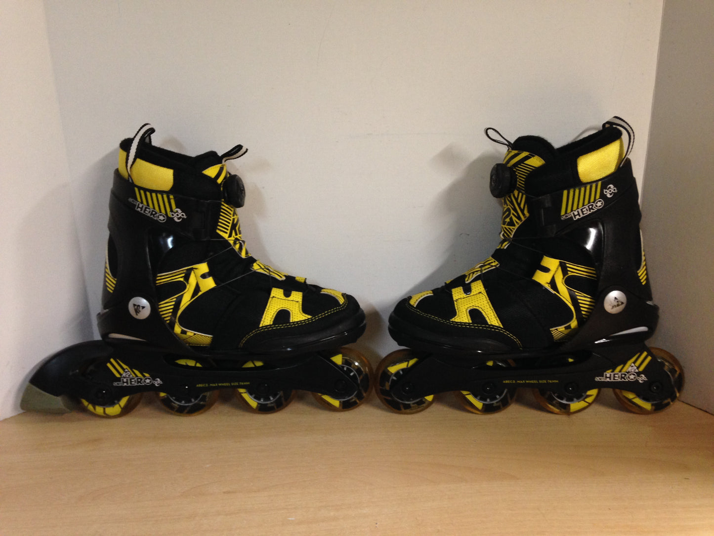 Inline Roller Skates Child Size 4-8 Adjustable K-2 Hero Black Yellow Rubber Tires New Demo Model