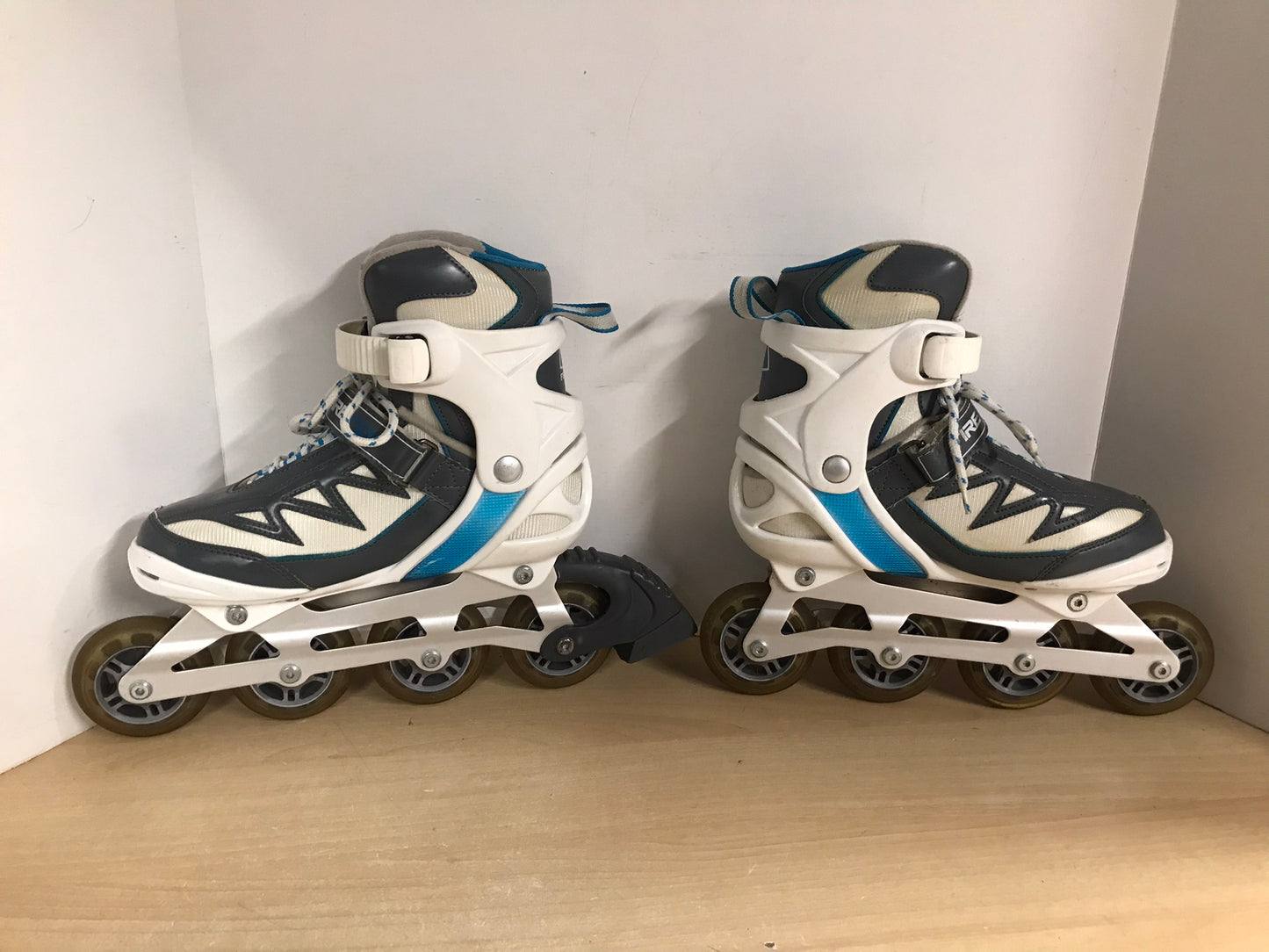Inline Roller Skates Ladies Size 7 Firefly Grey White Blue Rubber Wheels