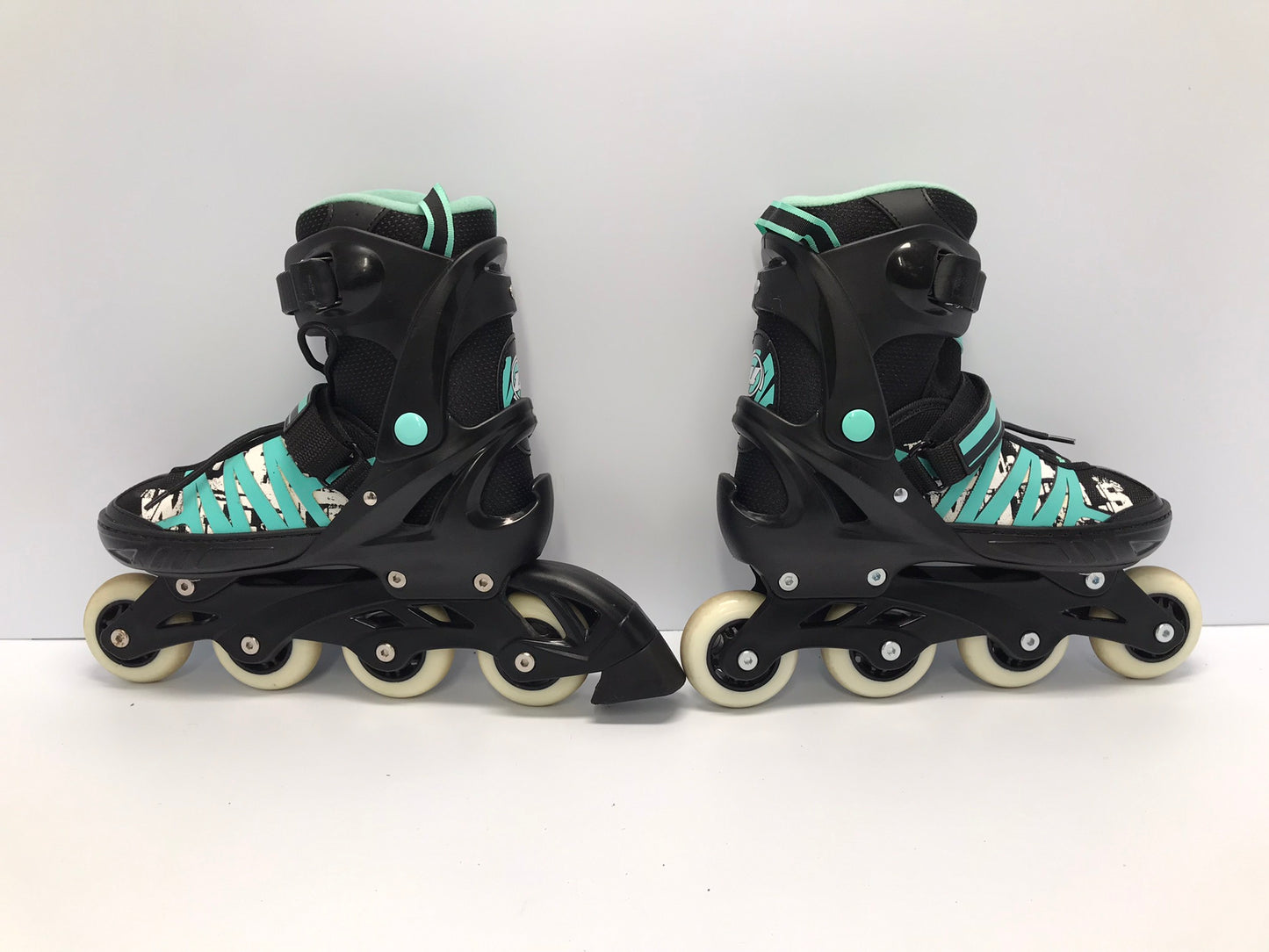 Inline Roller Skates Ladies Size 9-11 Adjustable Ultra Wheels Rubber Wheels Black Teel New Demo Model