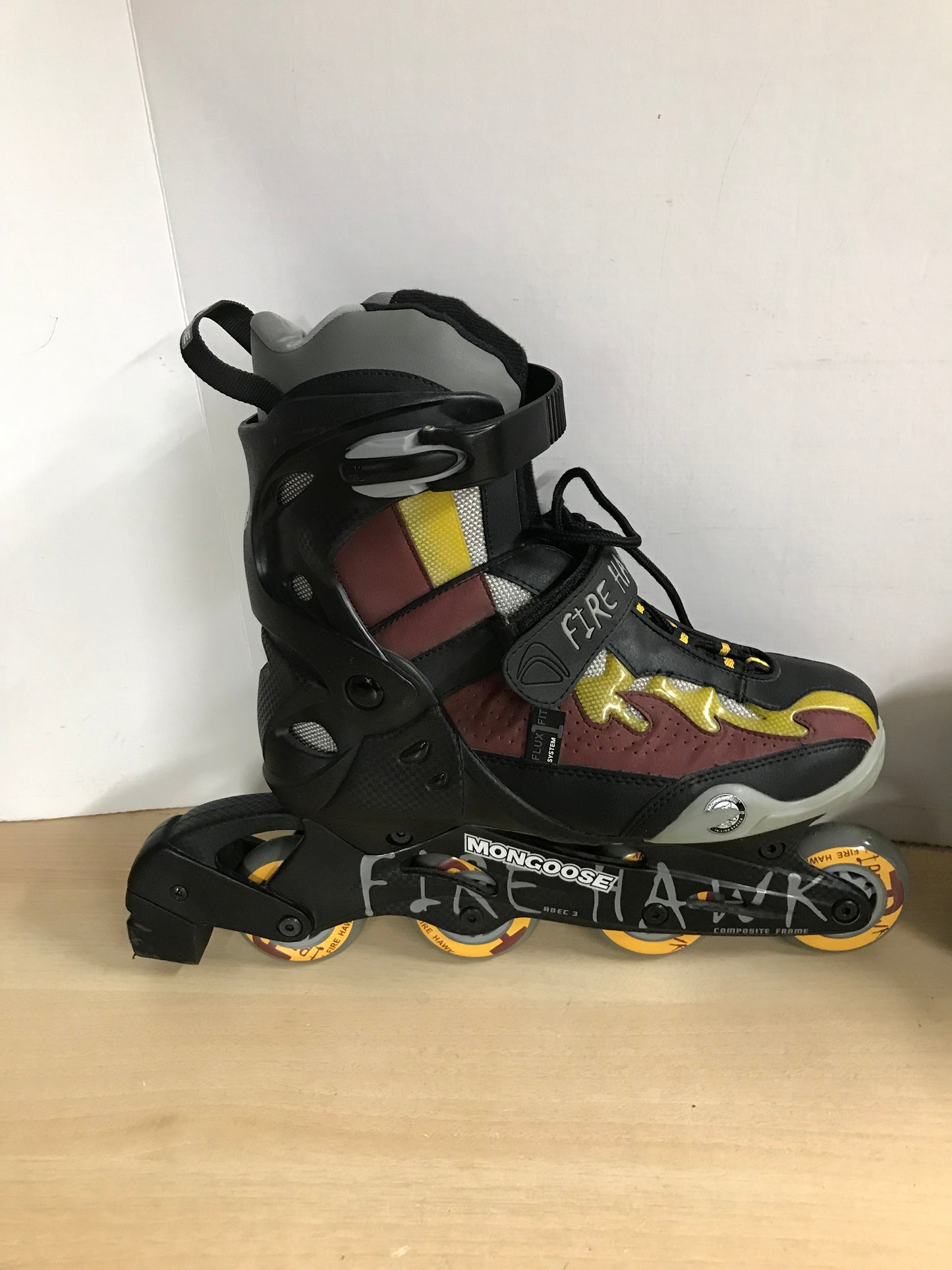 Inline Roller Skates Men's Size 10 Mongoose Rubber Wheels Black Red Gold Excellent