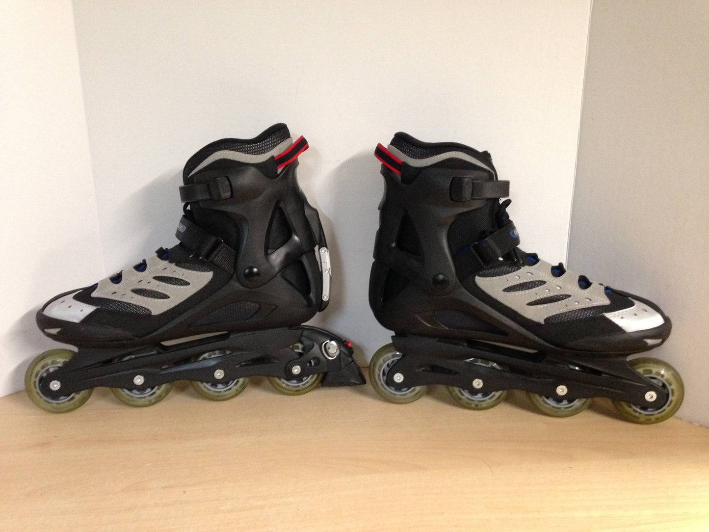 Inline Roller Skates Men's Size 11 Rollerblades Brand Black Red Grey New Demo Model Rubber Tires